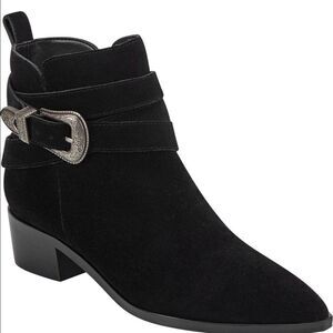 NWOT MARC FISHER Mlyandi Block Heel Western Suede Ankle Bootie